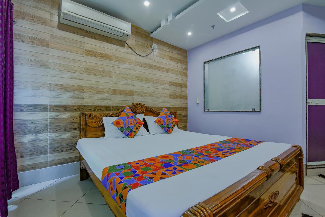 Fabhotel New Central Бхубанешвара Экстерьер фото